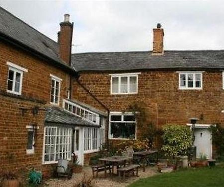 Kendal House B&B Towcester Exteriör bild