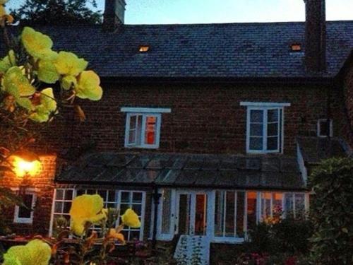 Kendal House B&B Towcester Exteriör bild